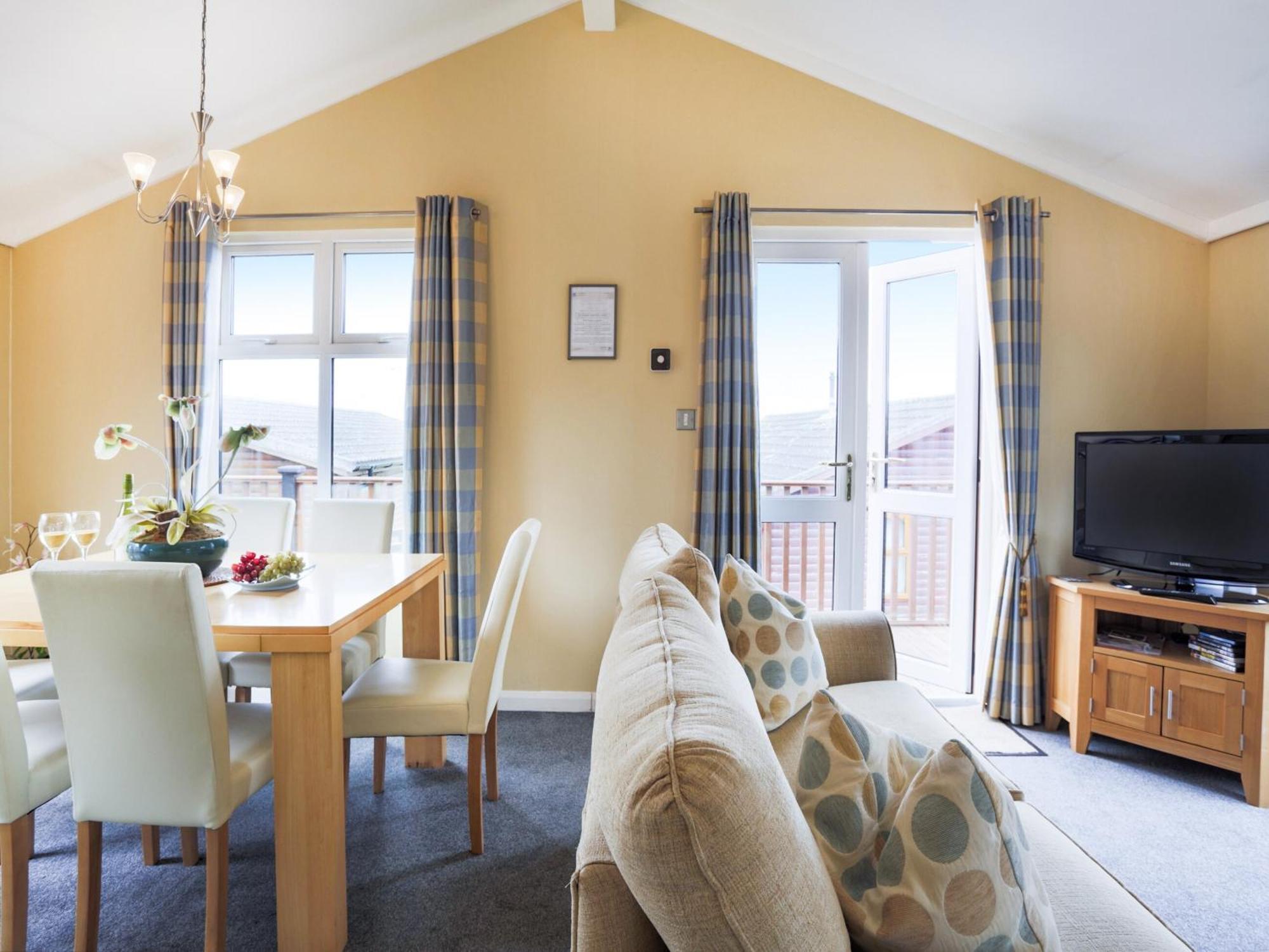 Meadow View 64 Holiday home *